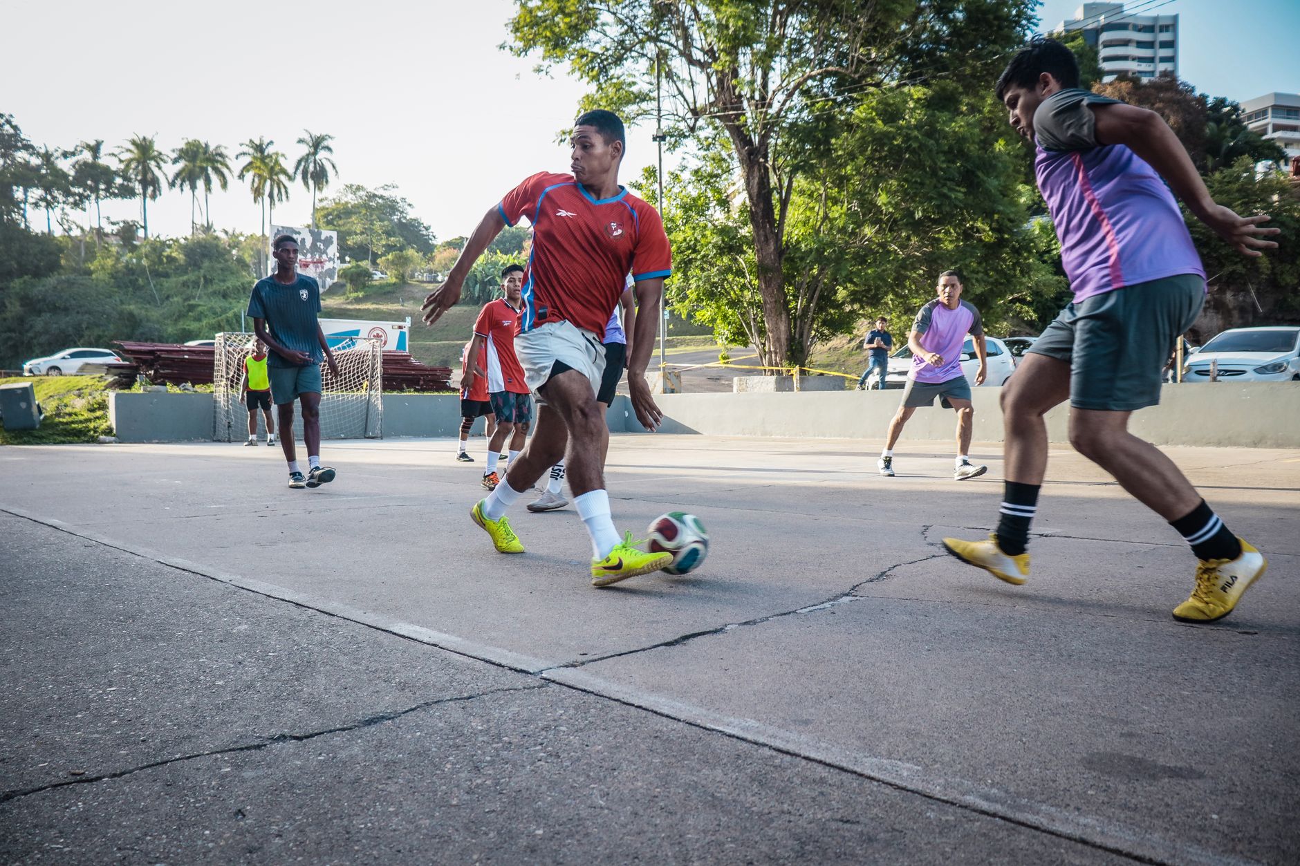 The Mental Health Benefits of Team Sport: What UK Research Says About Playing Regularly